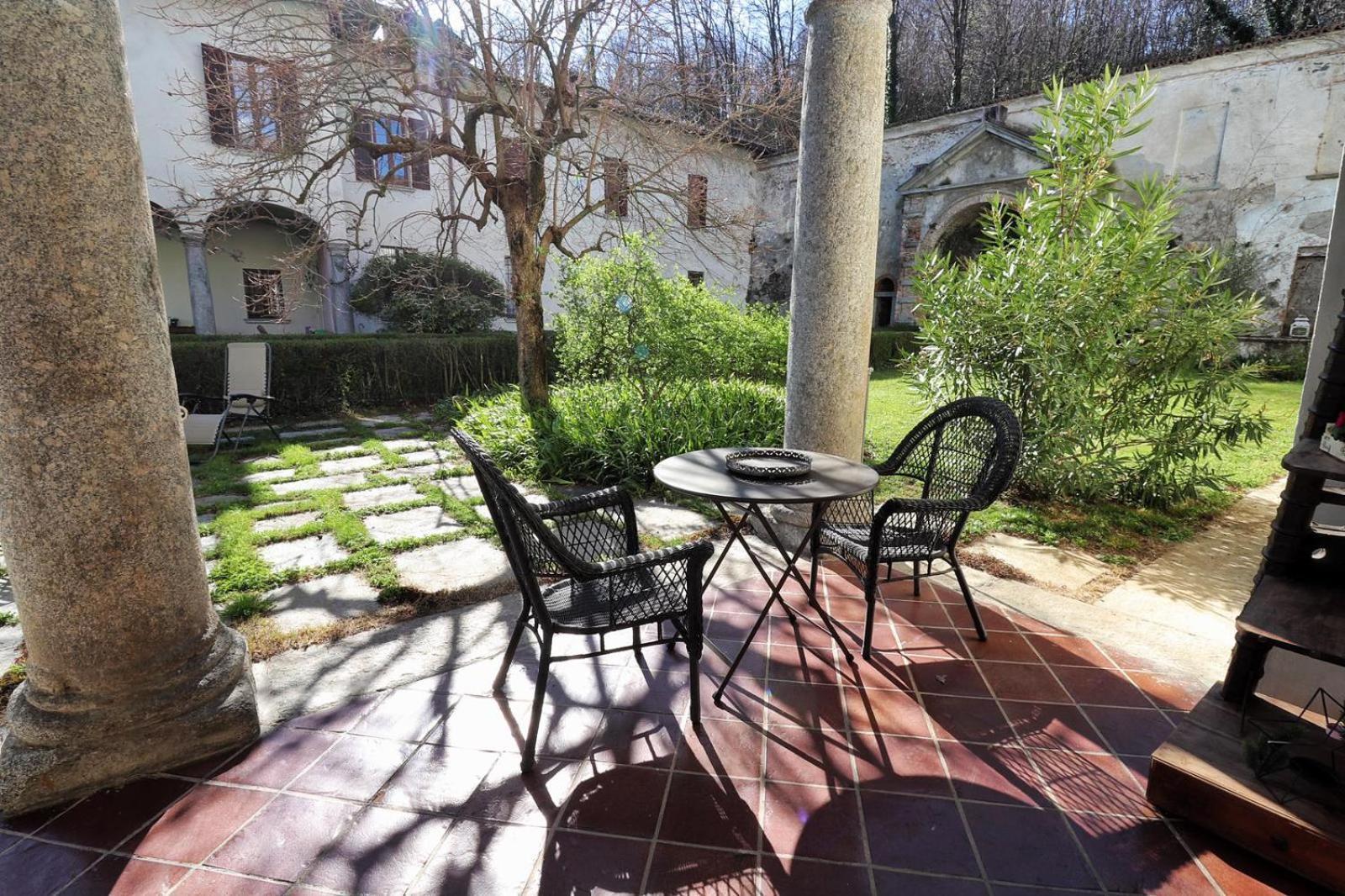 B&B Villa Natta Uggiate Buitenkant foto