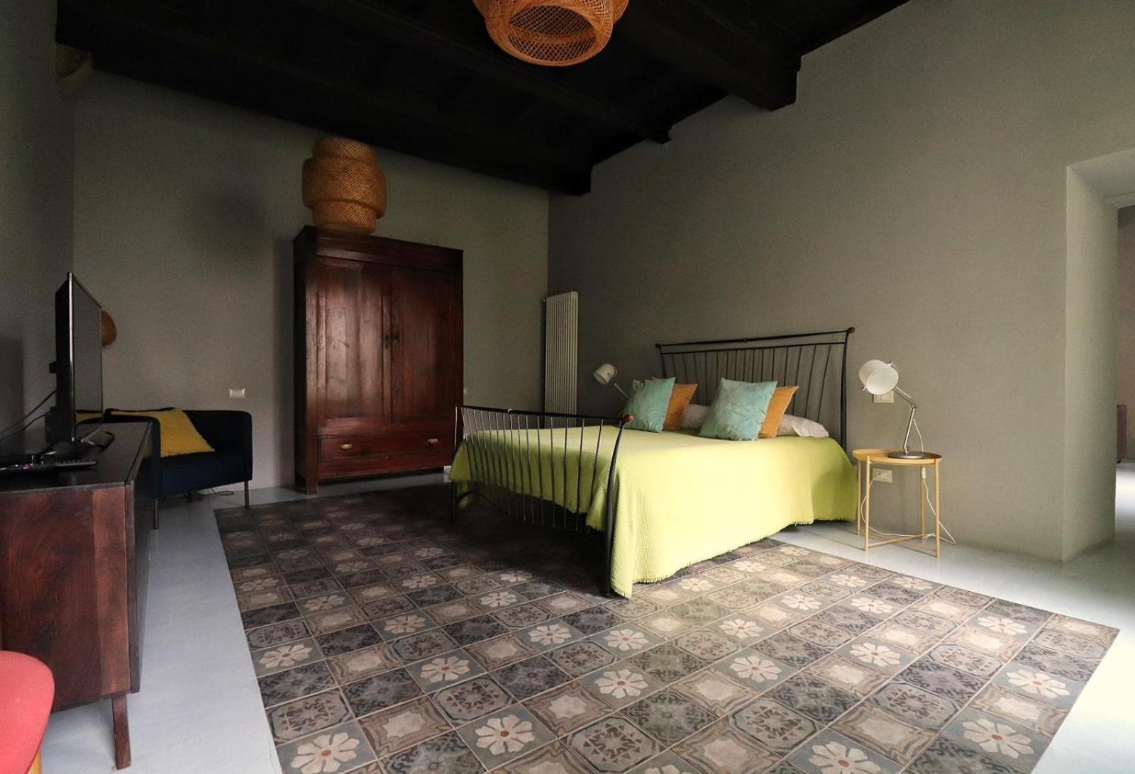 B&B Villa Natta Uggiate Buitenkant foto