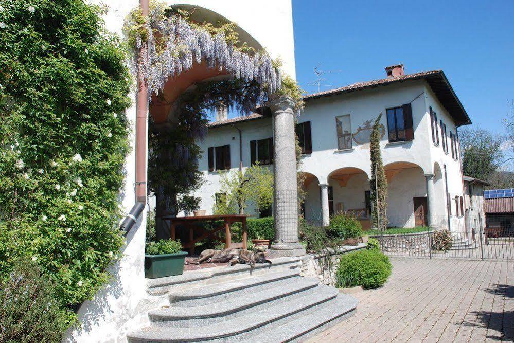 B&B Villa Natta Uggiate Buitenkant foto