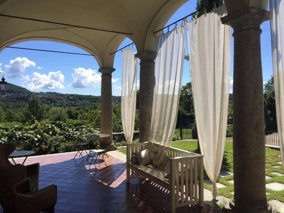 B&B Villa Natta Uggiate Buitenkant foto